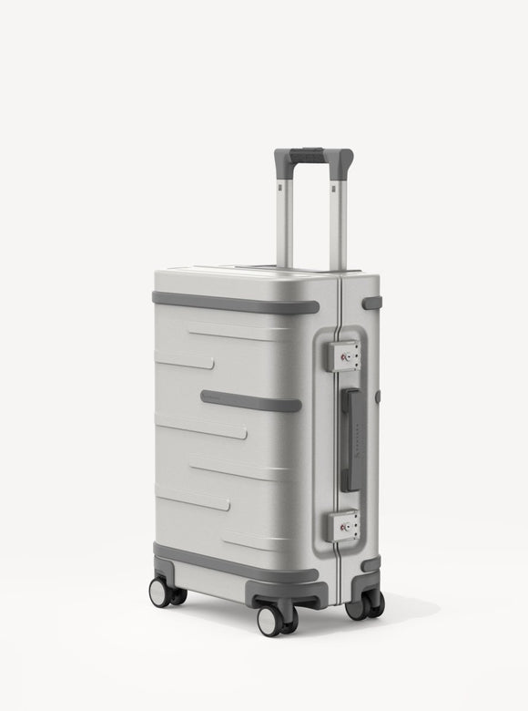 TagSmart Classic Aluminum Carry-on 21 inch - Samsara Luggage