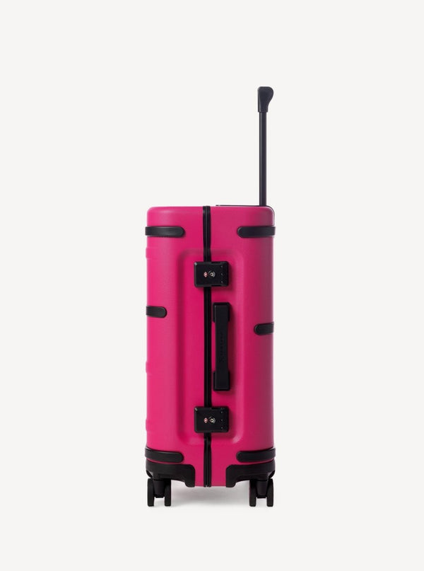 Un-carrier On - Samsara Luggage